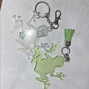2 frog resin keychains!